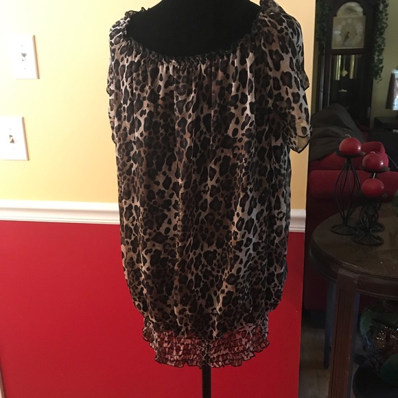 Leopard Print Blouse - Picture 3 of 4